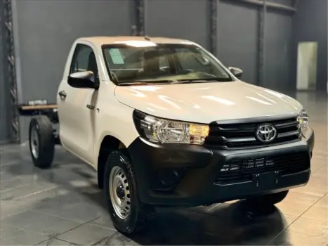 TOYOTA Hilux Caminhonete 2.8 4X4 DIESEL CABINE SIMPLES, Foto 9