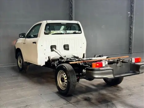 TOYOTA Hilux Caminhonete 2.8 4X4 DIESEL CABINE SIMPLES, Foto 14