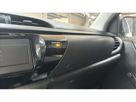 TOYOTA Hilux Caminhonete 2.8 4X4 DIESEL CABINE SIMPLES, Foto 16