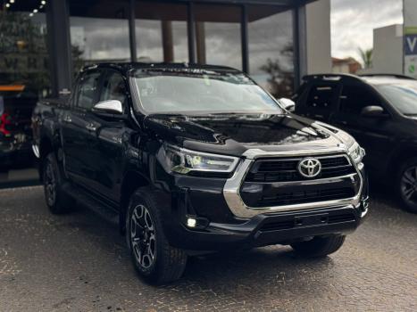 TOYOTA Hilux Caminhonete 2.8 16V SRV 4X4 DIESEL CABINE DUPLA AUTOMÁTICO, Foto 3