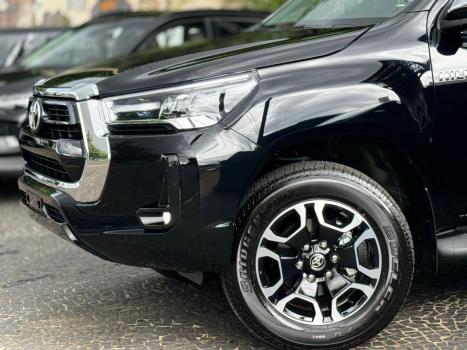 TOYOTA Hilux Caminhonete 2.8 16V SRV 4X4 DIESEL CABINE DUPLA AUTOMÁTICO, Foto 10