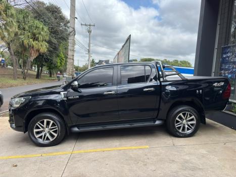 TOYOTA Hilux Caminhonete 2.8 16V SRX 4X4 TURBO DIESEL CABINE DUPLA AUTOMÁTICO, Foto 9