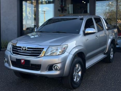 TOYOTA Hilux Caminhonete 2.7 16V 4P SRV FLEX CABINE DUPLA AUTOMÁTICO, Foto 4