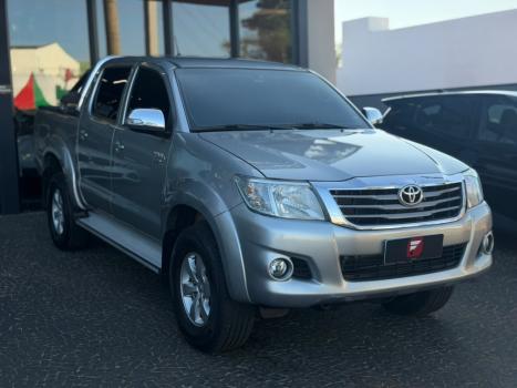 TOYOTA Hilux Caminhonete 2.7 16V 4P SRV FLEX CABINE DUPLA AUTOMÁTICO, Foto 6