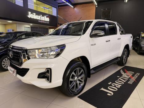 TOYOTA Hilux Caminhonete 2.8 16V SRV 4X4 DIESEL CABINE DUPLA AUTOMÁTICO, Foto 2