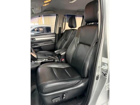 TOYOTA Hilux Caminhonete 2.8 16V SRV 4X4 DIESEL CABINE DUPLA AUTOMÁTICO, Foto 10