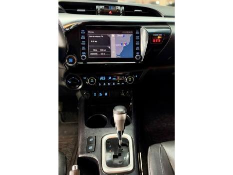 TOYOTA Hilux Caminhonete 2.8 16V SRV 4X4 DIESEL CABINE DUPLA AUTOMÁTICO, Foto 12