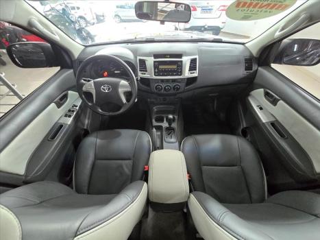 TOYOTA Hilux Caminhonete 2.7 16V 4P SR FLEX CABINE DUPLA AUTOMÁTICO, Foto 9