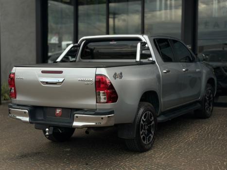 TOYOTA Hilux Caminhonete 2.8 4P SRX 4X4 TURBO DIESEL AUTOMÁTICO, Foto 6