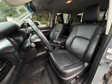 TOYOTA Hilux Caminhonete 2.8 4P SRX 4X4 TURBO DIESEL AUTOMÁTICO, Foto 9
