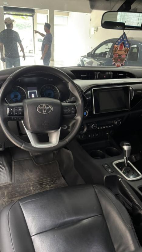 TOYOTA Hilux Caminhonete 2.8 16V 4P SRX DIESEL CABINE DUPLA, Foto 5