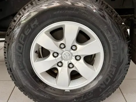 TOYOTA Hilux SW4 2.7 16V 4P FLEX SRV 7 LUGARES AUTOMTICO, Foto 15