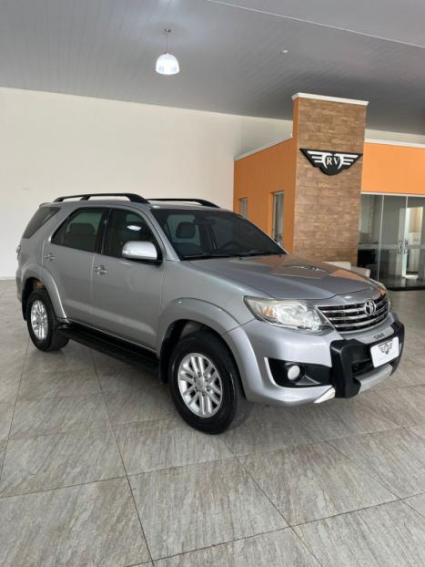 TOYOTA Hilux SW4 2.7 16V 4P SR FLEX AUTOM�TICO, Foto 5