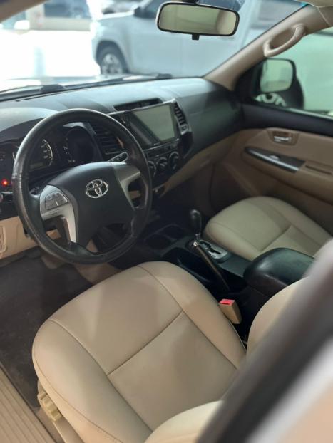 TOYOTA Hilux SW4 2.7 16V 4P SR FLEX AUTOM�TICO, Foto 9