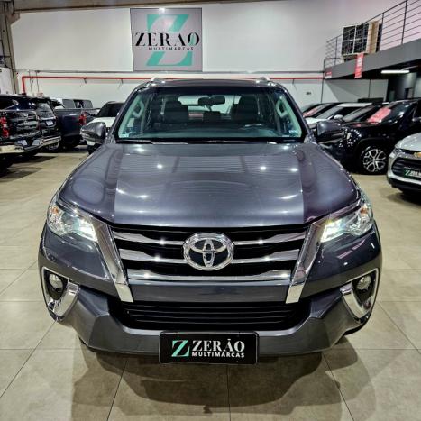 TOYOTA Hilux SW4 2.7 16V 4P SR FLEX AUTOM�TICO, Foto 2