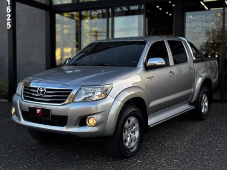 TOYOTA Hilux SW4 2.7 16V 4P FLEX SRV 7 LUGARES AUTOM�TICO, Foto 4