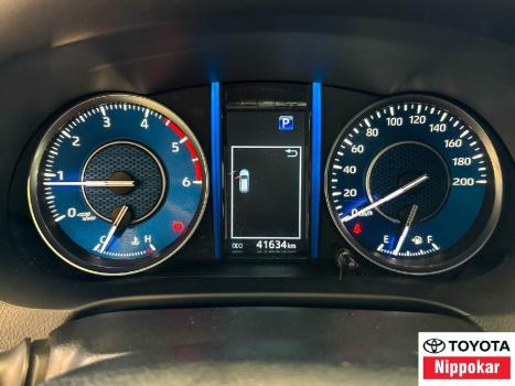 TOYOTA Hilux SW4 2.8 16V 4P SRX 4X4 7 LUGARES TURBO DIESEL AUTOMTICO, Foto 4