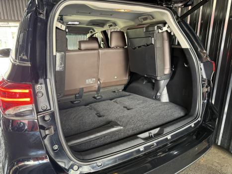 TOYOTA Hilux SW4 2.8 16V 4P SRX 4X4 7 LUGARES TURBO DIESEL AUTOM�TICO, Foto 12