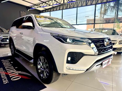 TOYOTA Hilux SW4 2.8 16V 4P SRX 4X4 7 LUGARES TURBO DIESEL AUTOM�TICO, Foto 2