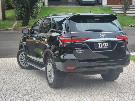 TOYOTA Hilux SW4 2.8 16V 4P SRX 4X4 7 LUGARES TURBO DIESEL AUTOM�TICO, Foto 7