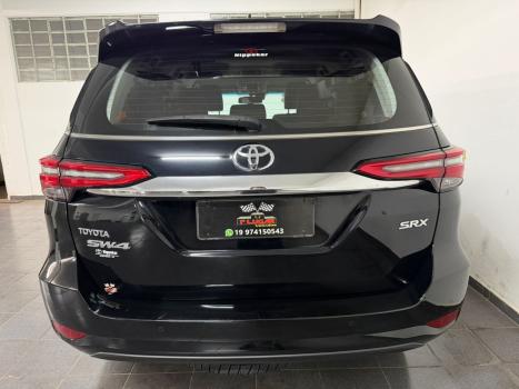 TOYOTA Hilux SW4 2.8 16V 4P SRX 4X4 7 LUGARES TURBO DIESEL AUTOM�TICO, Foto 6