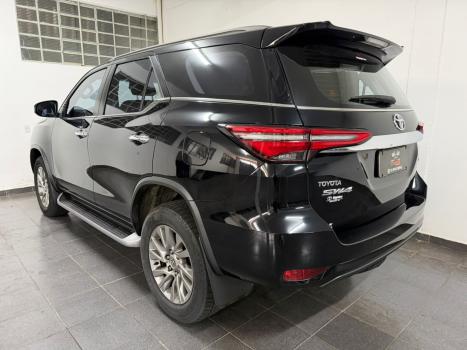 TOYOTA Hilux SW4 2.8 16V 4P SRX 4X4 7 LUGARES TURBO DIESEL AUTOM�TICO, Foto 7