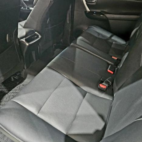 TOYOTA Hilux SW4 2.8 16V 4P SRX 4X4 7 LUGARES TURBO DIESEL AUTOM�TICO, Foto 8