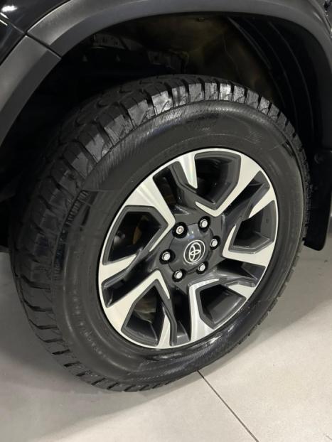 TOYOTA Hilux SW4 2.8 4P SRX 4X4 DIAMOND 7 LUGARES TURBO DIESEL AUTOM�TICO, Foto 19