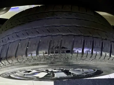 TOYOTA Hilux SW4 2.8 16V 4P SRX 4X4 7 LUGARES TURBO DIESEL AUTOM�TICO, Foto 8