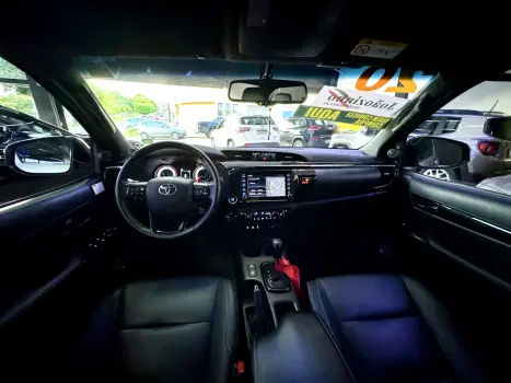 TOYOTA Hilux SW4 2.8 16V 4P SRX 4X4 7 LUGARES TURBO DIESEL AUTOM�TICO, Foto 11