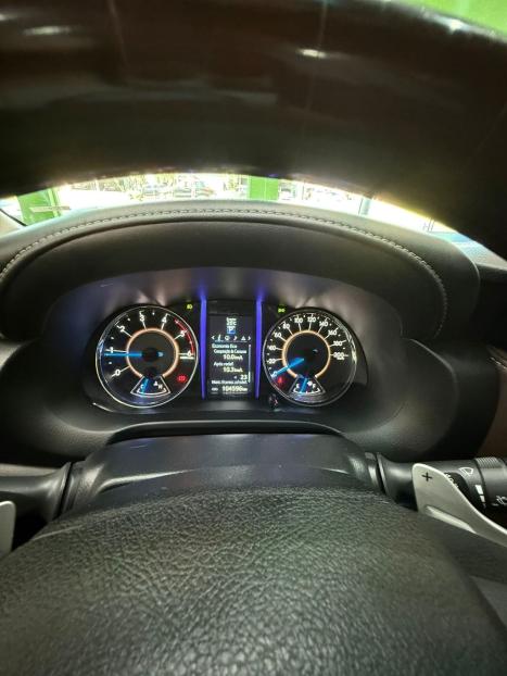 TOYOTA Hilux SW4 2.8 4P SRX 4X4 TURBO DIESEL AUTOM�TICO, Foto 7