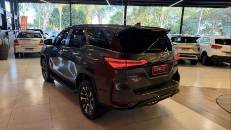 TOYOTA Hilux SW4 2.8 16V 4P SRX PLATINUM 4X4 7 LUGARES TURBO DIESEL AUTOM�TICO, Foto 5
