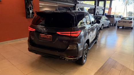 TOYOTA Hilux SW4 2.8 16V 4P SRX PLATINUM 4X4 7 LUGARES TURBO DIESEL AUTOM�TICO, Foto 7