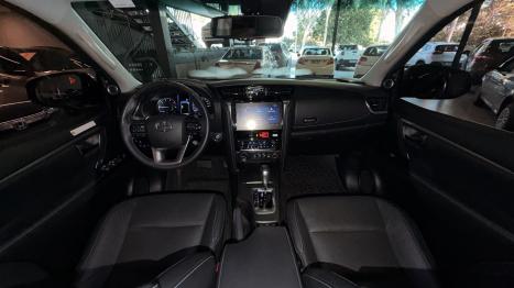 TOYOTA Hilux SW4 2.8 16V 4P SRX PLATINUM 4X4 7 LUGARES TURBO DIESEL AUTOM�TICO, Foto 17