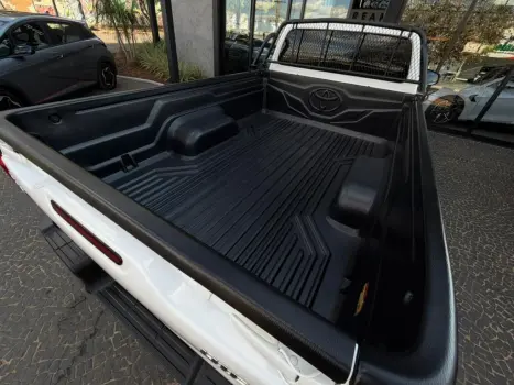 TOYOTA Hilux SW4 2.8 4P 4X4 TURBO DIESEL, Foto 12