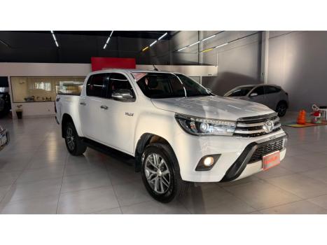 TOYOTA Hilux SW4 2.8 4P SRX 4X4 TURBO DIESEL AUTOM�TICO, Foto 4