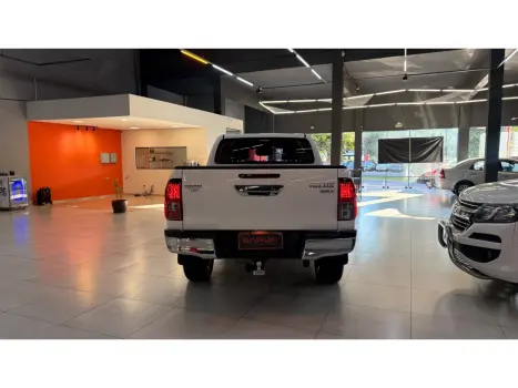 TOYOTA Hilux SW4 2.8 4P SRX 4X4 TURBO DIESEL AUTOM�TICO, Foto 15