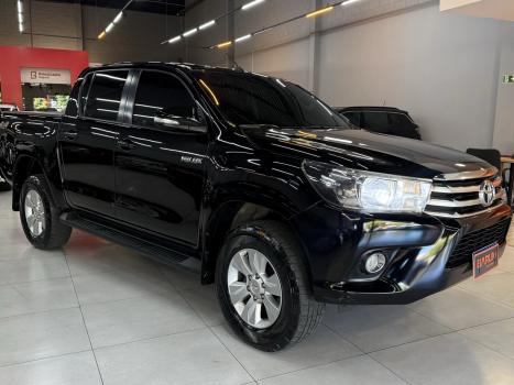 TOYOTA Hilux SW4 2.8 4P 4X4 TURBO DIESEL, Foto 1