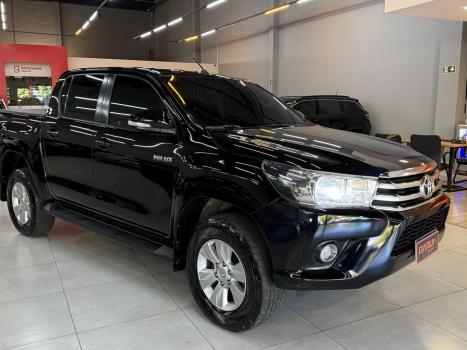 TOYOTA Hilux SW4 2.8 4P 4X4 TURBO DIESEL, Foto 4