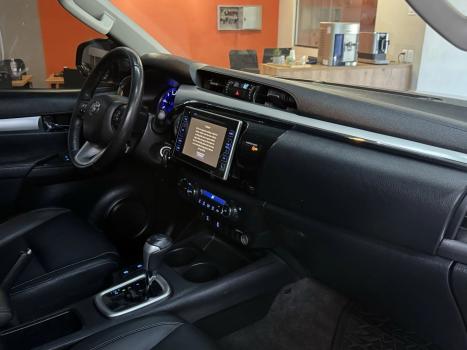 TOYOTA Hilux SW4 2.8 4P 4X4 TURBO DIESEL, Foto 8