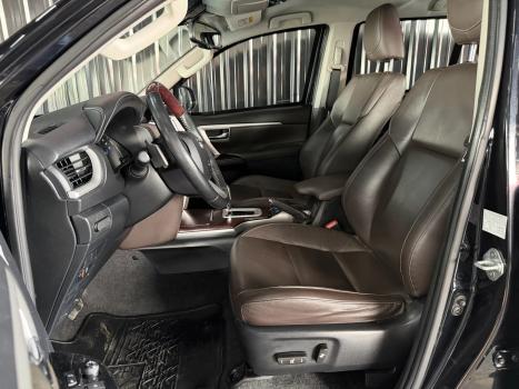 TOYOTA Hilux SW4 2.8 16V 4P SRX 4X4 7 LUGARES TURBO DIESEL AUTOMÁTICO, Foto 10