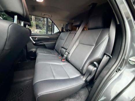 TOYOTA Hilux SW4 2.8 16V 4P SRX PLATINUM 4X4 7 LUGARES TURBO DIESEL AUTOMÁTICO, Foto 12