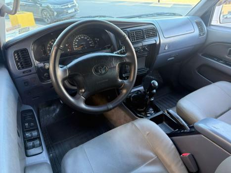 TOYOTA Hilux SW4 3.0 16V 4P 4X4 SRV TURBO DIESEL, Foto 6