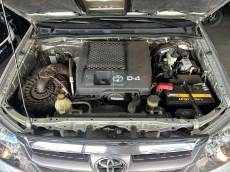 TOYOTA Hilux SW4 3.0 16V 4P SRV 4X4 TURBO DIESEL AUTOMTICO, Foto 17