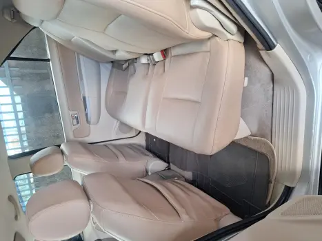 TOYOTA Hilux SW4 3.0 16V 4P SRV 4X4 TURBO DIESEL AUTOMTICO, Foto 6