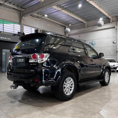 TOYOTA Hilux SW4 3.0 16V 4P 4X4 SRV TURBO DIESEL, Foto 4