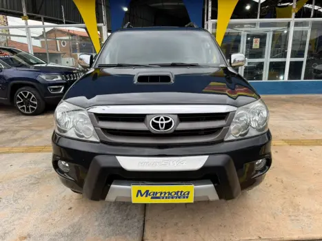 TOYOTA Hilux SW4 3.0 16V 4P SRV 4X4 TURBO DIESEL AUTOM�TICO, Foto 2