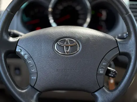 TOYOTA Hilux SW4 , Foto 18