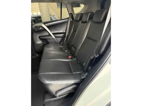 TOYOTA RAV 4 , Foto 9