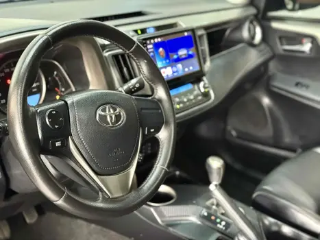 TOYOTA RAV 4 , Foto 14